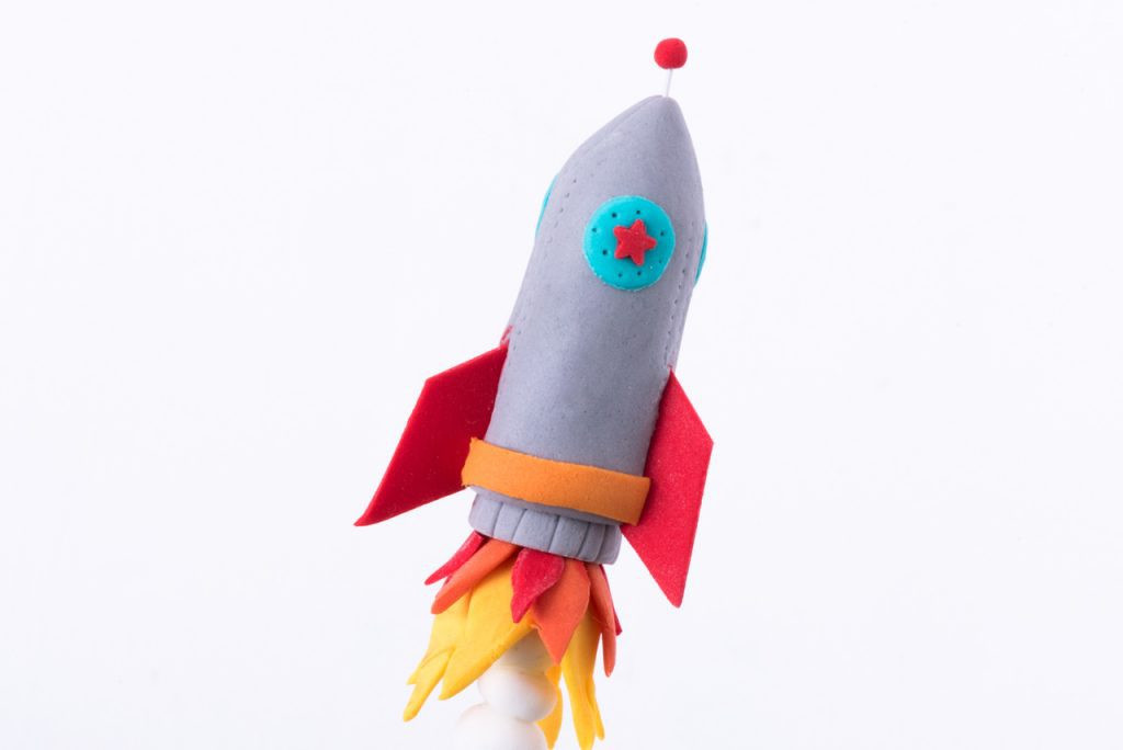 Geburtstagsrakete Motivtorte