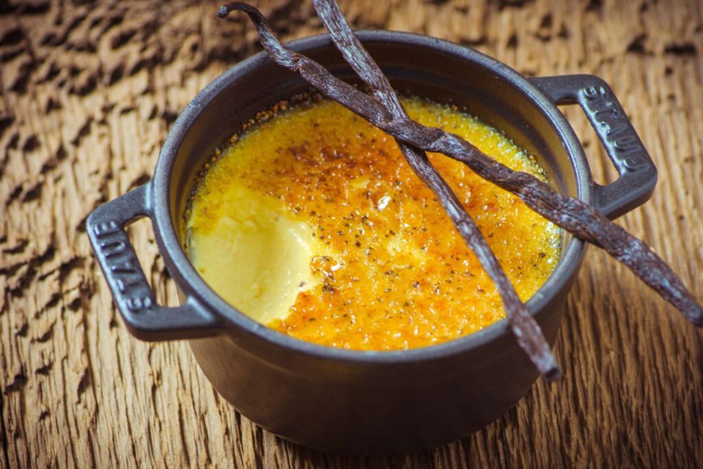 Crème brûlée - so gelingt sie ganz einfach