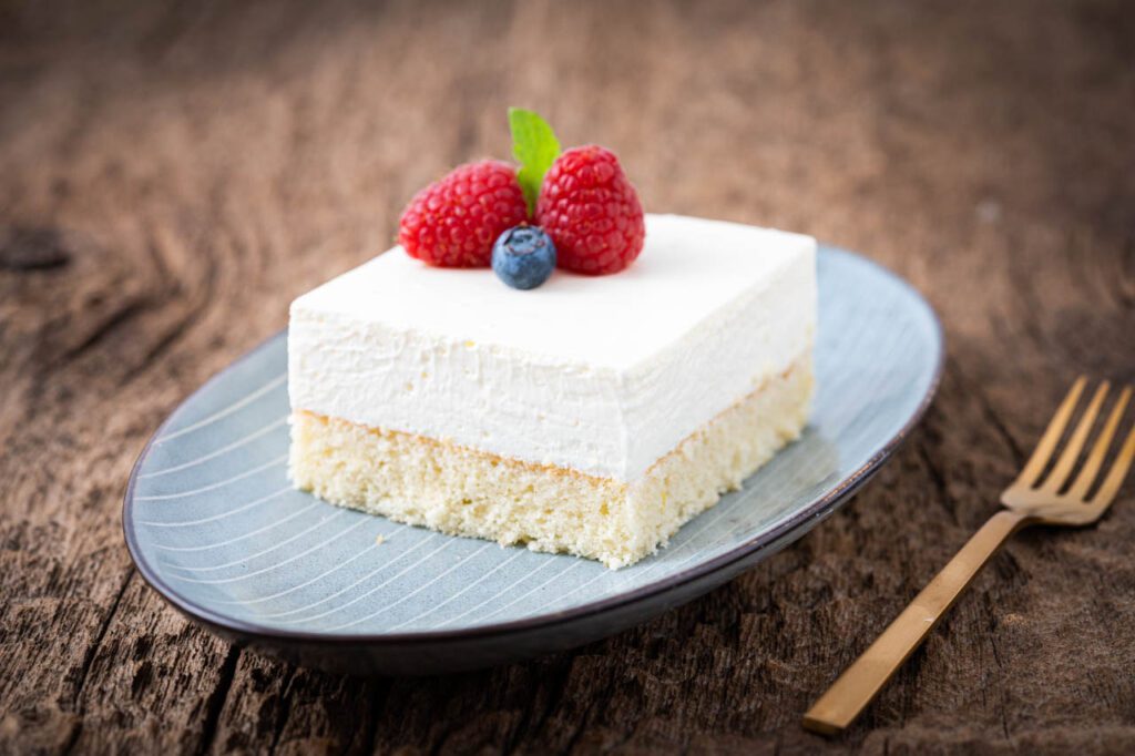 Joghurtschnitten - sommerlicher Blechkuchen