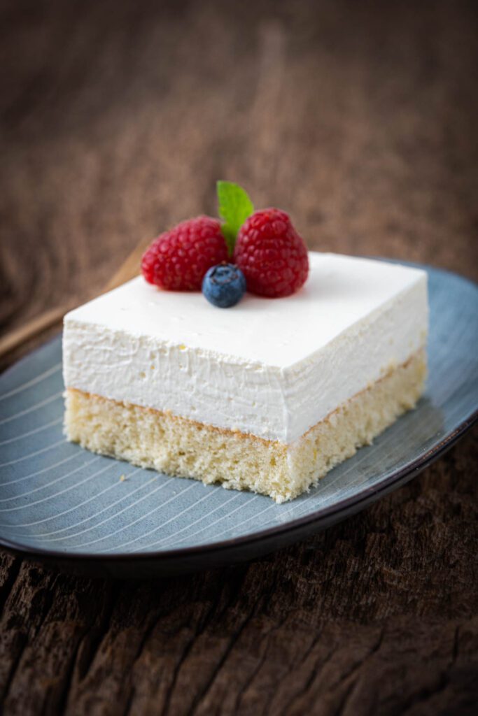 Joghurtschnitten - sommerlicher Blechkuchen