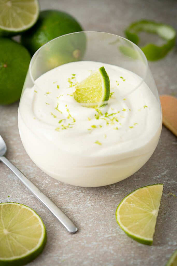 Joghurt Limetten Mousse